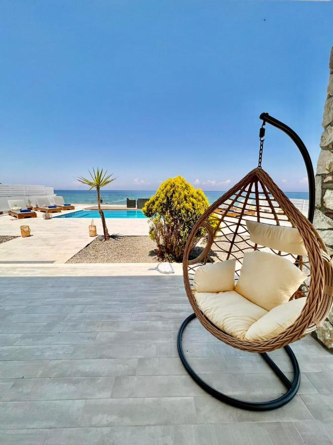 Vaso Beach Front Villa إياليسوس المظهر الخارجي الصورة